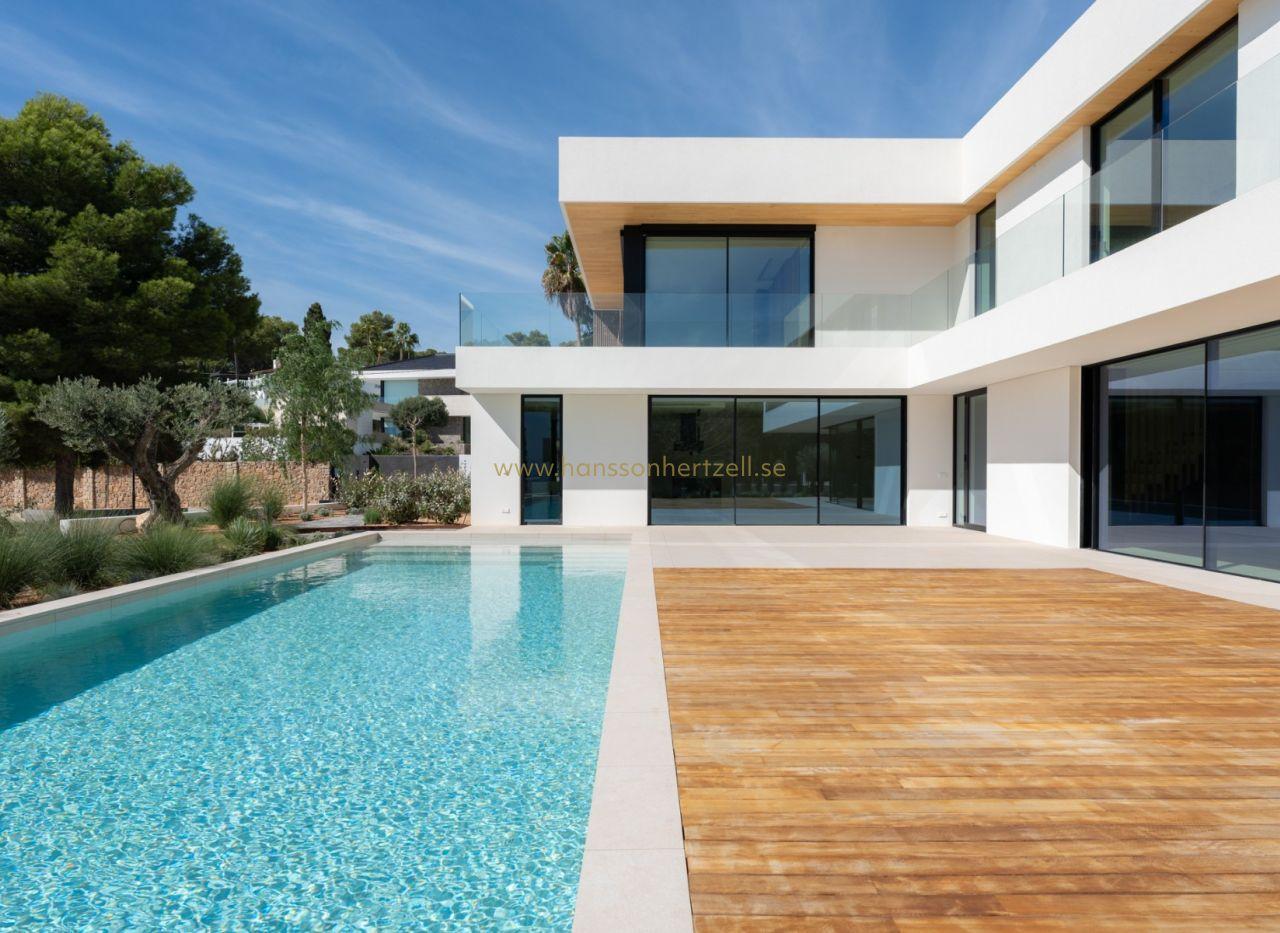 New Villa in Talamanca Bay for sale - Ibiza — image 3