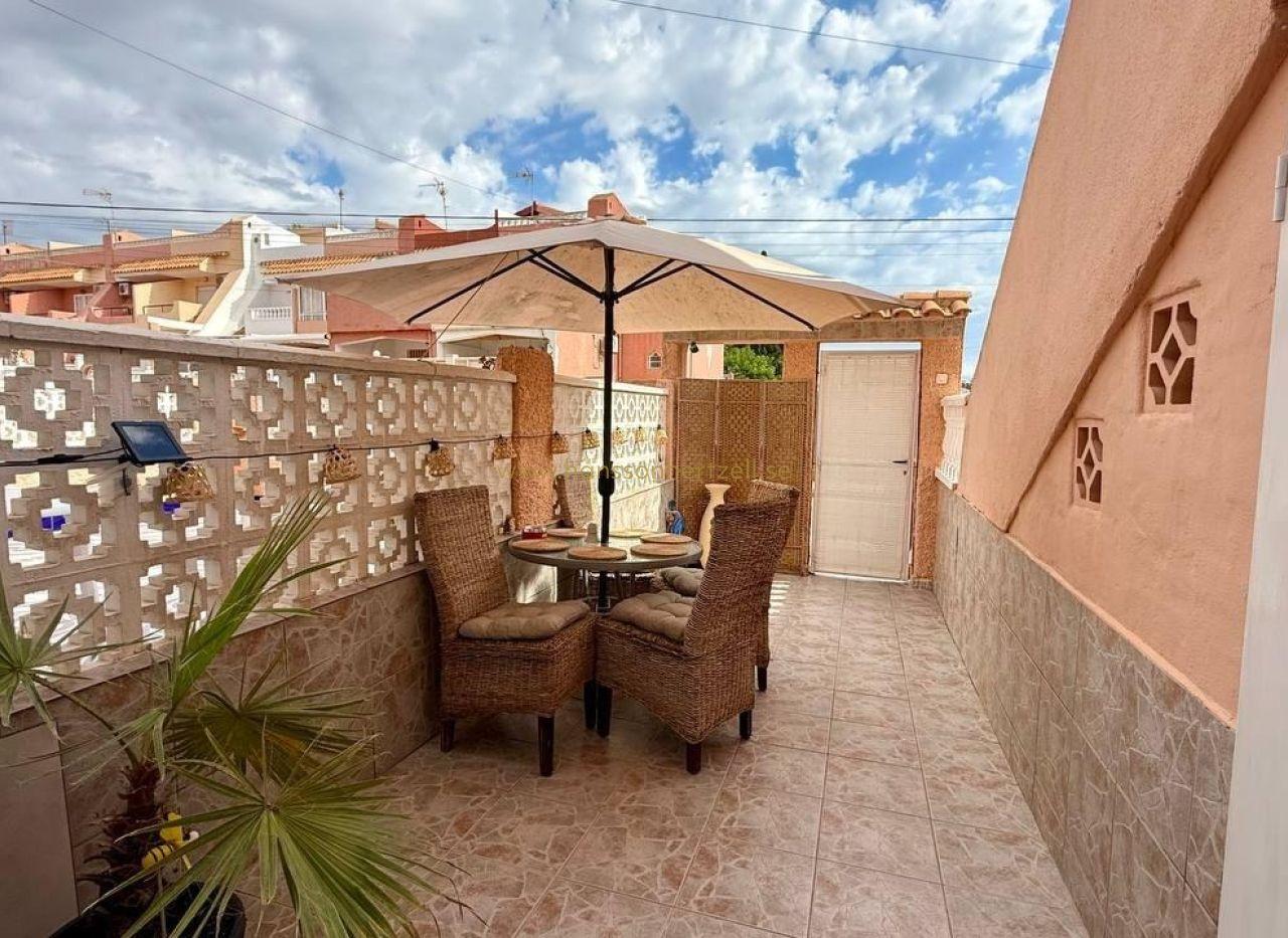 Renovated Bungalow Los Frutales Torrevieja €159,900 | Hansson & Hertze — image 2