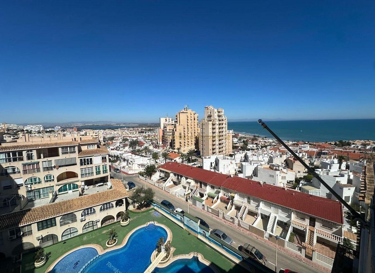 Penthouse in Torre La Mata, Torrevieja | Sea Views | €149,000 — image 2