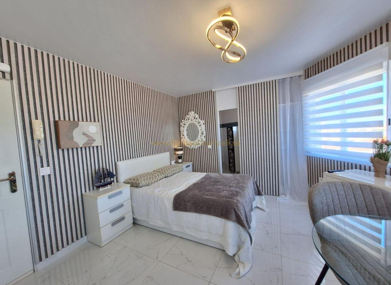 Estudio en Torrevieja | 119.900 € | A 340 m del Mar — image 2