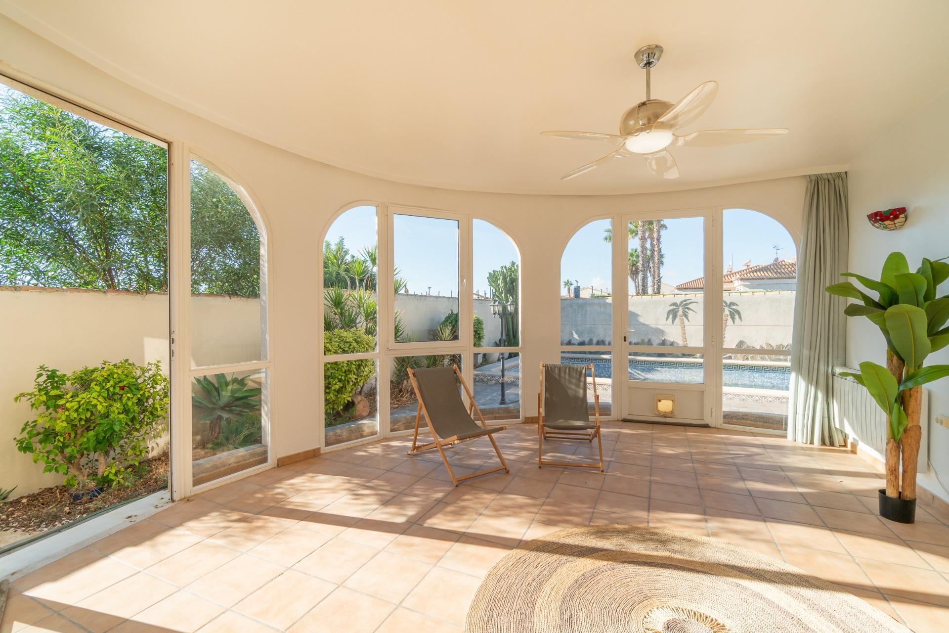 Villa in Orihuela Costa — image 1