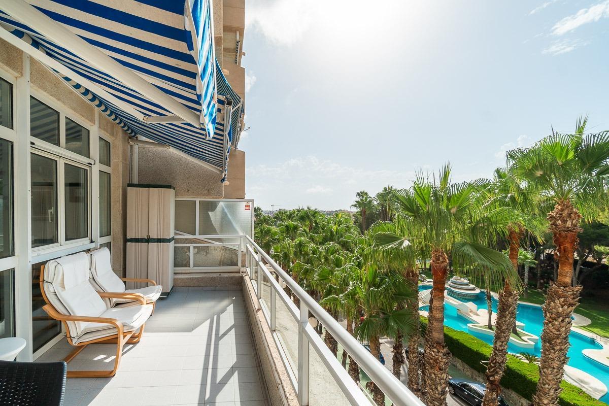 Apartment in Orihuela Costa — image 1
