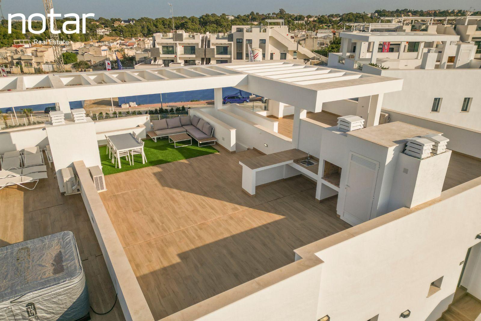 Penthouse in Torrevieja — image 1