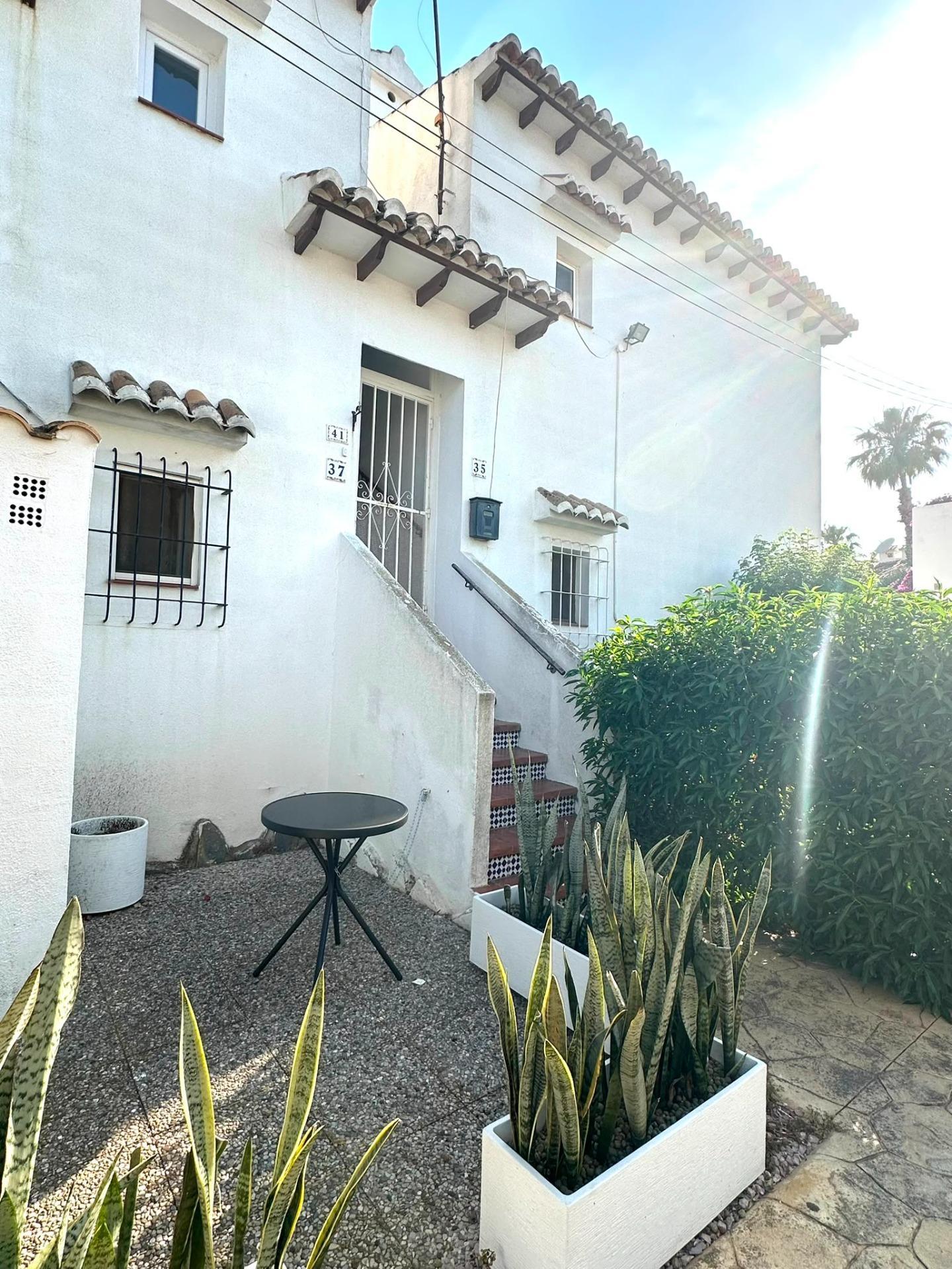 Apartment in Torrevieja — image 1