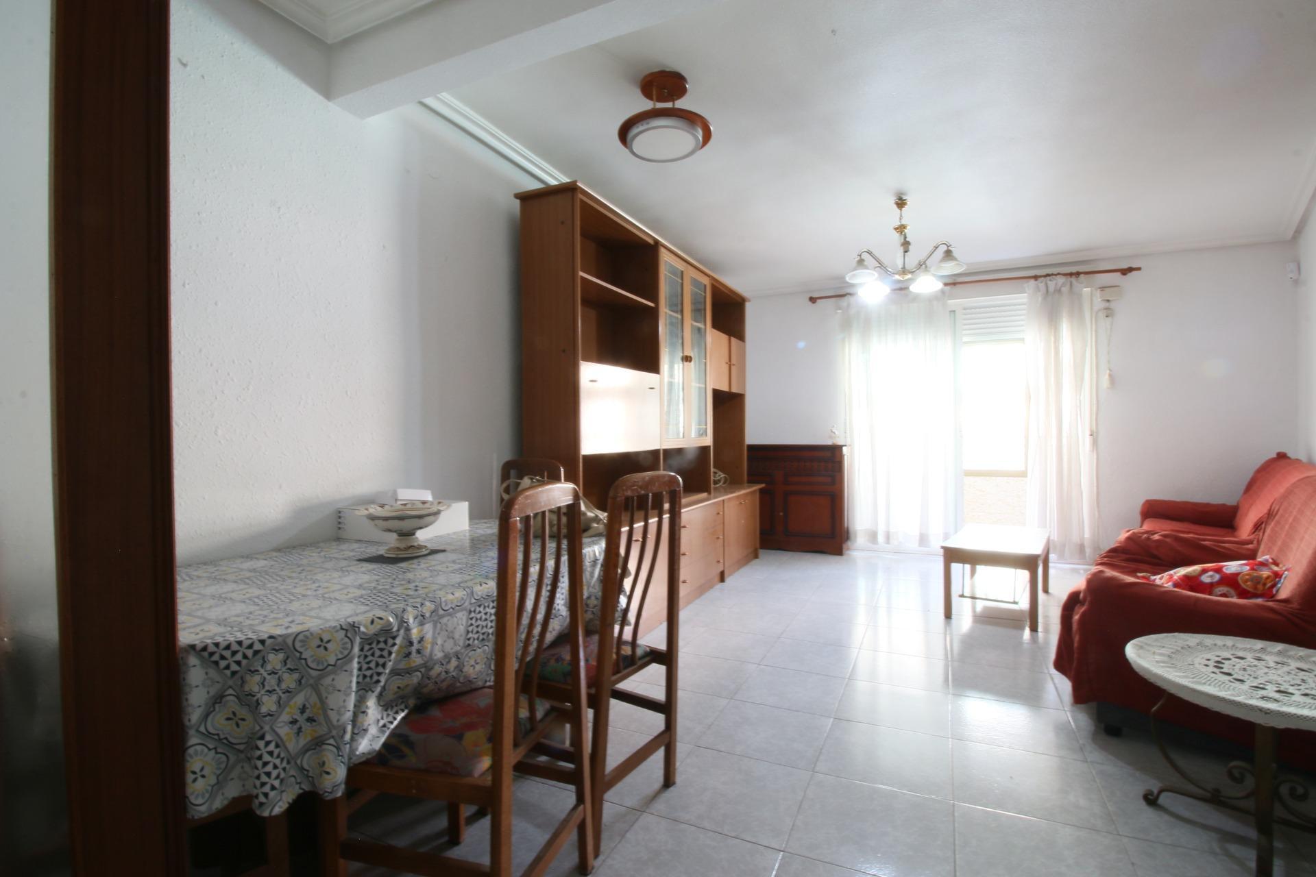 Apartment in Alicante — image 1