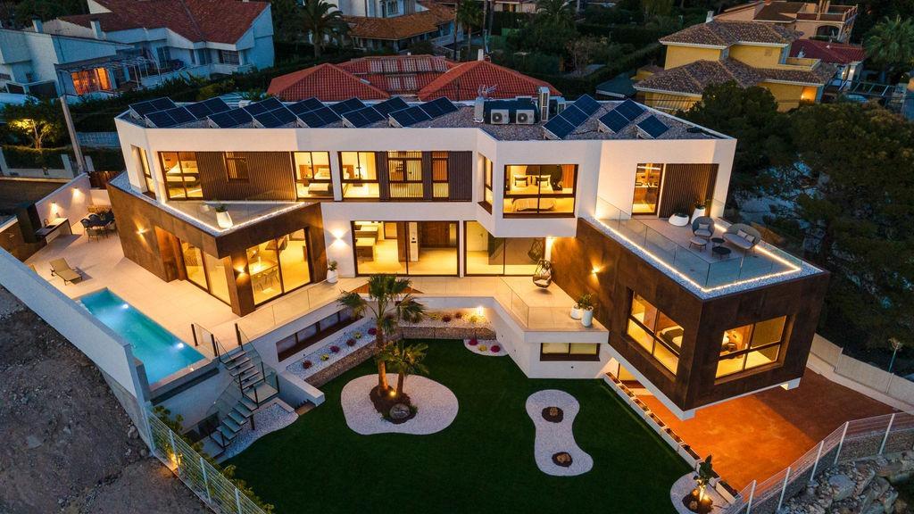Villa in Benidorm — image 1