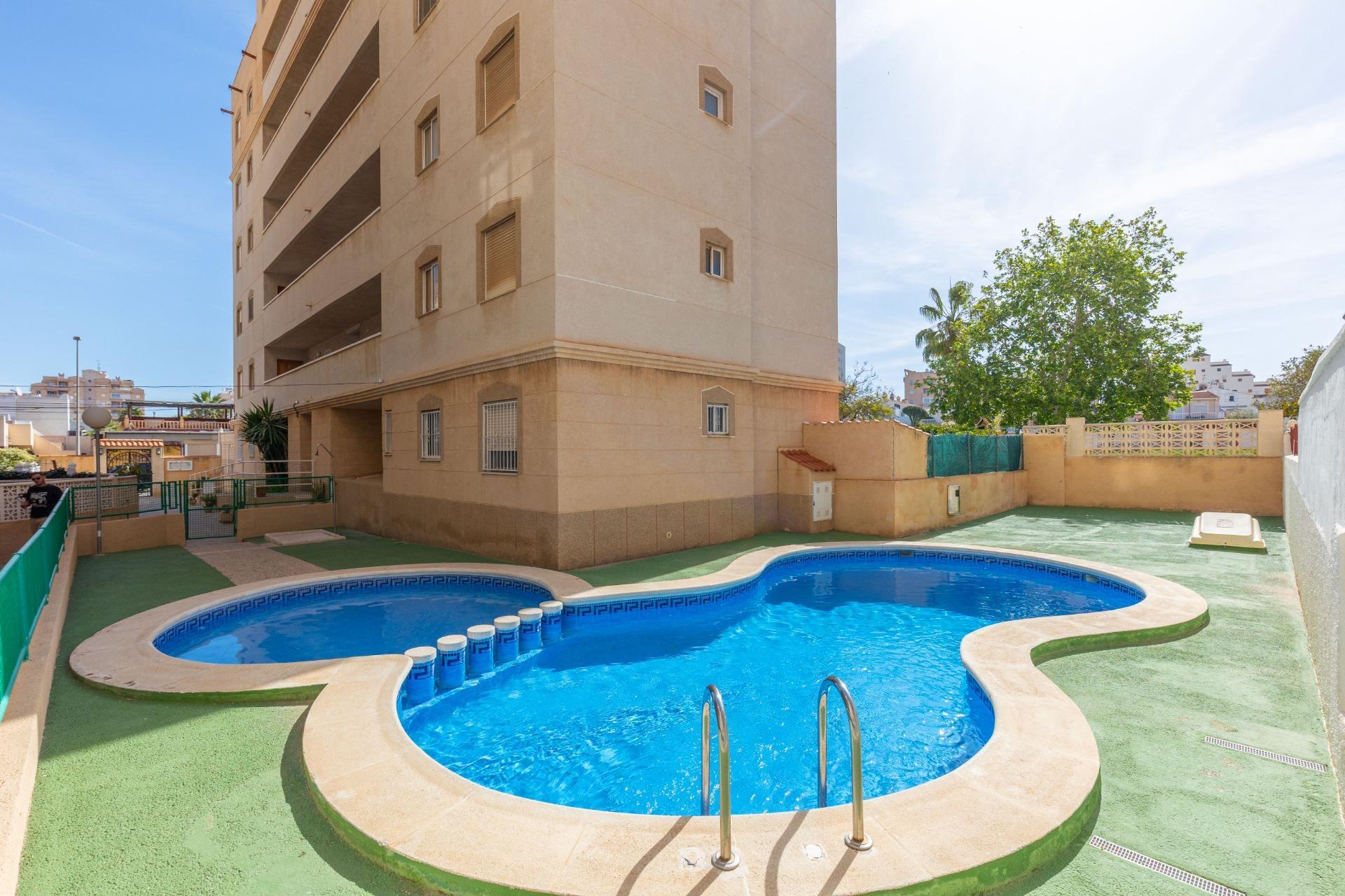 Apartment in Torrevieja (Nueva Torrevieja) — image 1