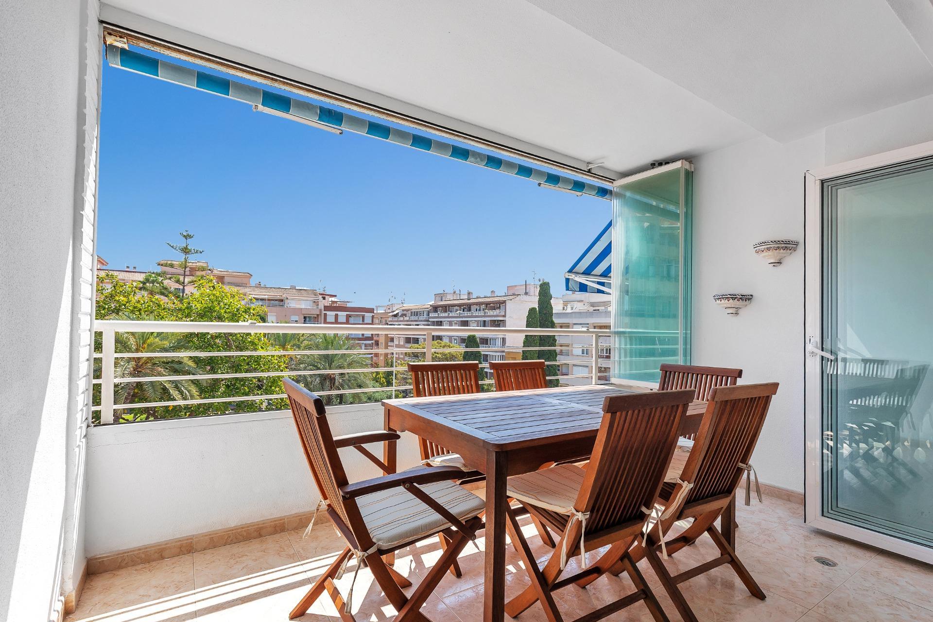 Apartment in Torrevieja (Playa Del Cura) — image 1