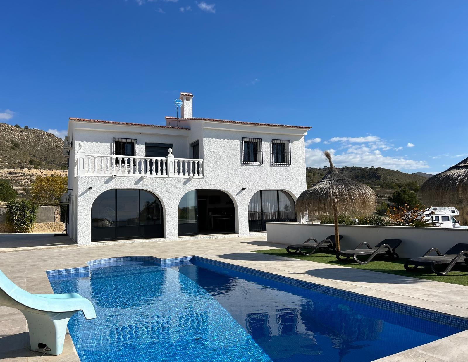 Villa in Villajoyosa