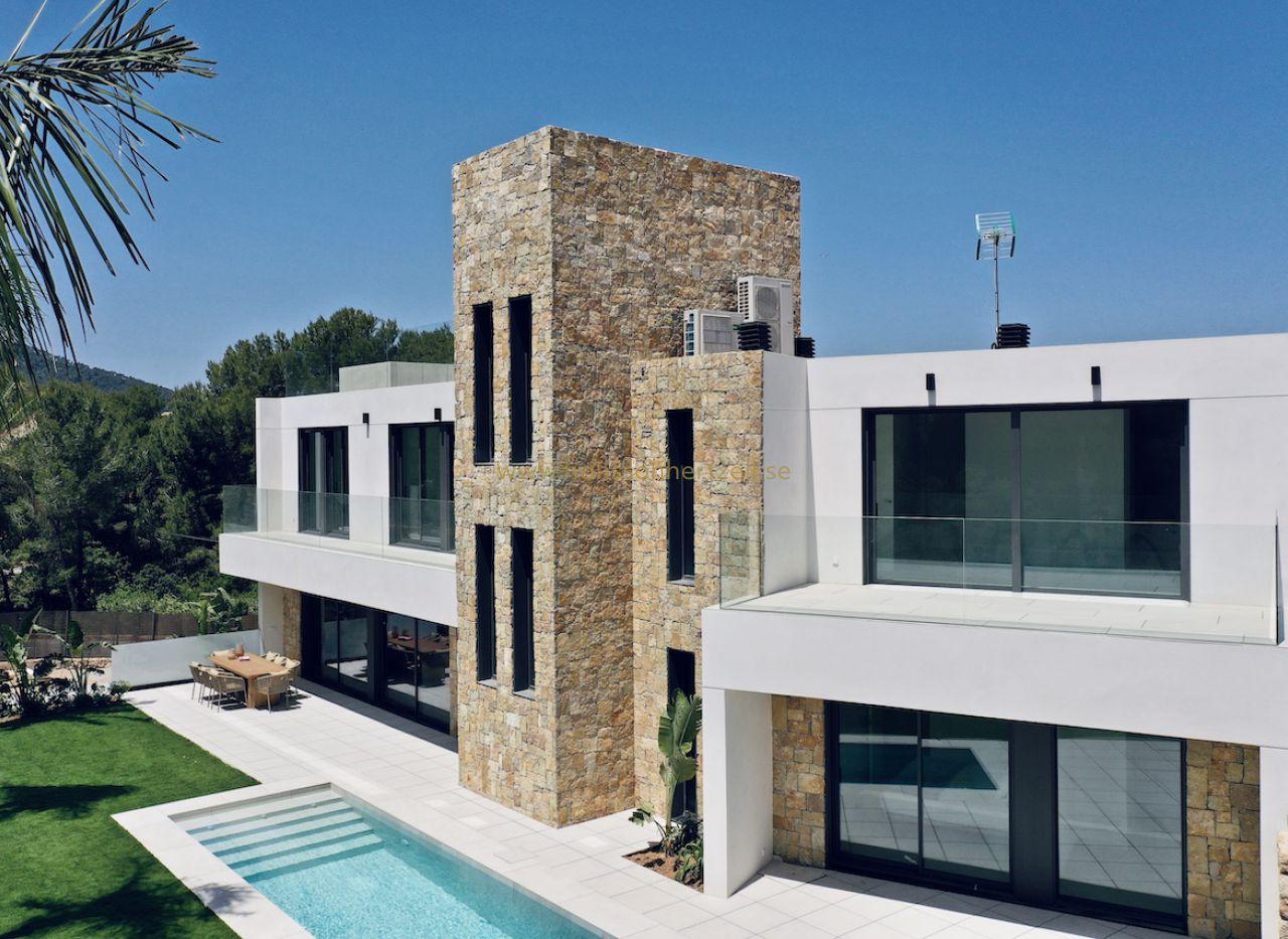 Luxury New-Build Villa in Santa Eulària des Riu, Ibiza | Exclusive Pro