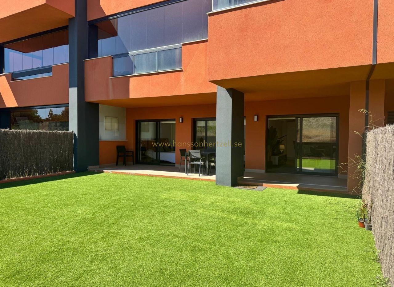 Modern Ground-Floor Apartment in Villamartín, Orihuela Costa – Pool, P