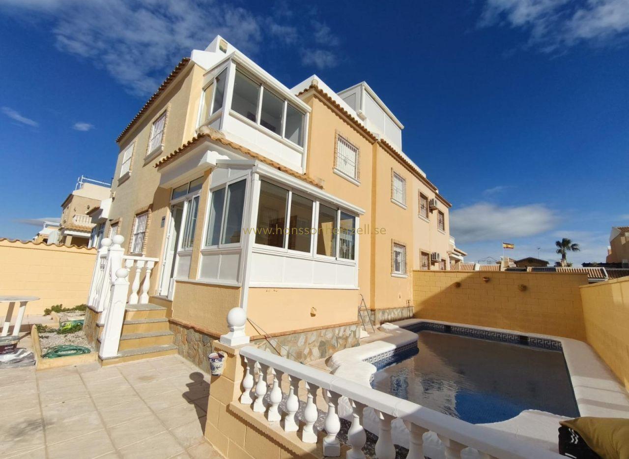 3-Bed Townhouse Ciudad Quesada | Private Pool €289k — image 1