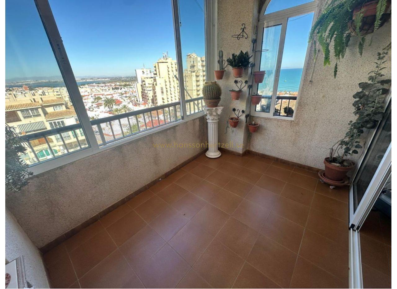 Penthouse in Torre La Mata, Torrevieja | Sea Views | €149,000
