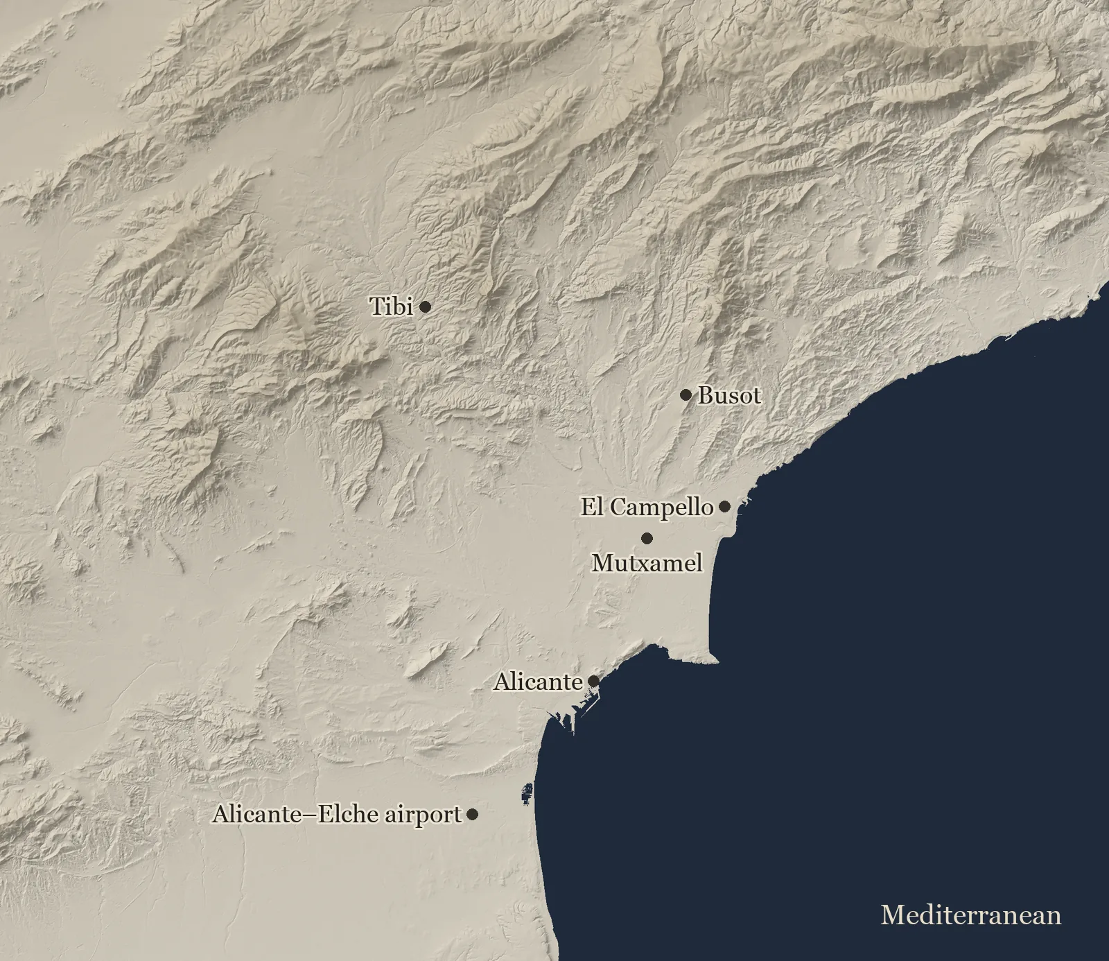 Reliefkarta från bergen vid Jijona ned till Alicante och Medelhavet, med Jijonaområdet markerat